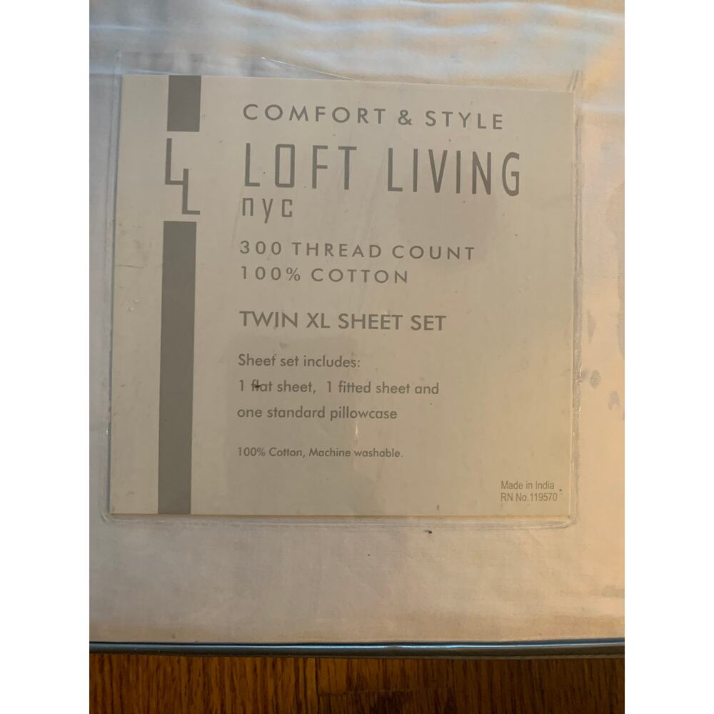 Loft Living NYC Twin XL Sheet Set 300 Count 100% Cotton NEW